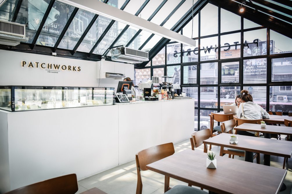 PATCHWORKS Cafe & Bistro ร้านอาหาร จรัญสนิทวงศ์