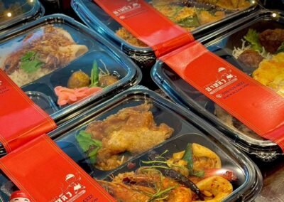 ราดหน้าอาหลิว รับทำข้าวกล่อง Lunch Box & Set Box premium อาหารกลางวัน ประชุม สัมมนา งานเลี้ยง งานบุญ งานศพ