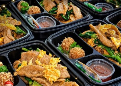 ราดหน้าอาหลิว รับทำข้าวกล่อง Lunch Box & Set Box premium อาหารกลางวัน ประชุม สัมมนา งานเลี้ยง งานบุญ งานศพ