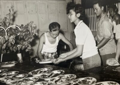 ร้านราดหน้าอาหลิว